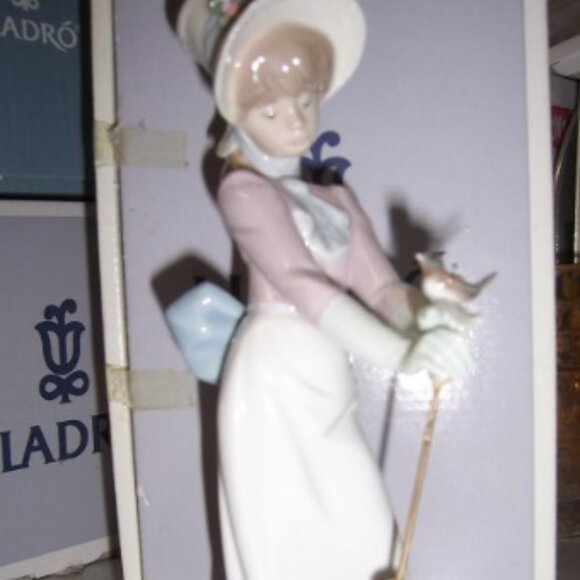 Lladro Garden Song - MIB